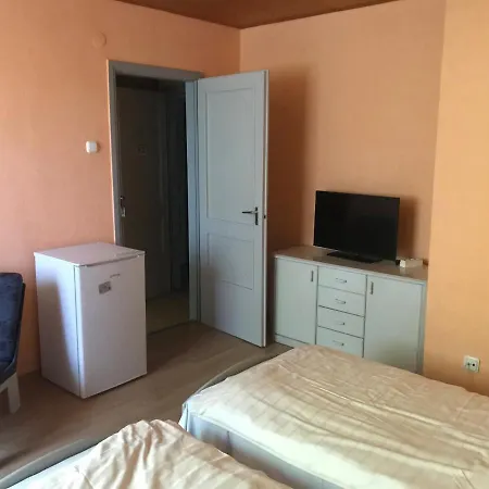 Francoise Hotel