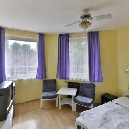 Hotel Francoise 2*